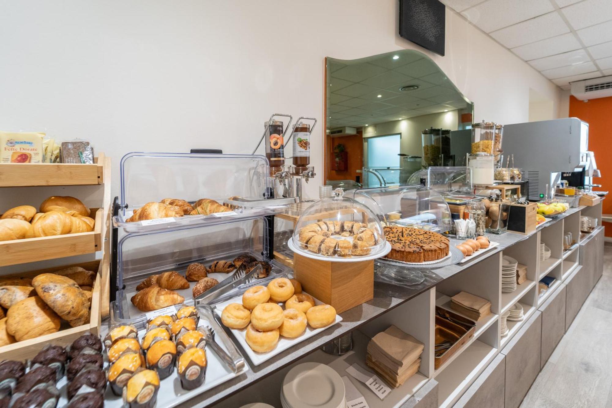 Hotel Italia Trieste Ngoại thất bức ảnh