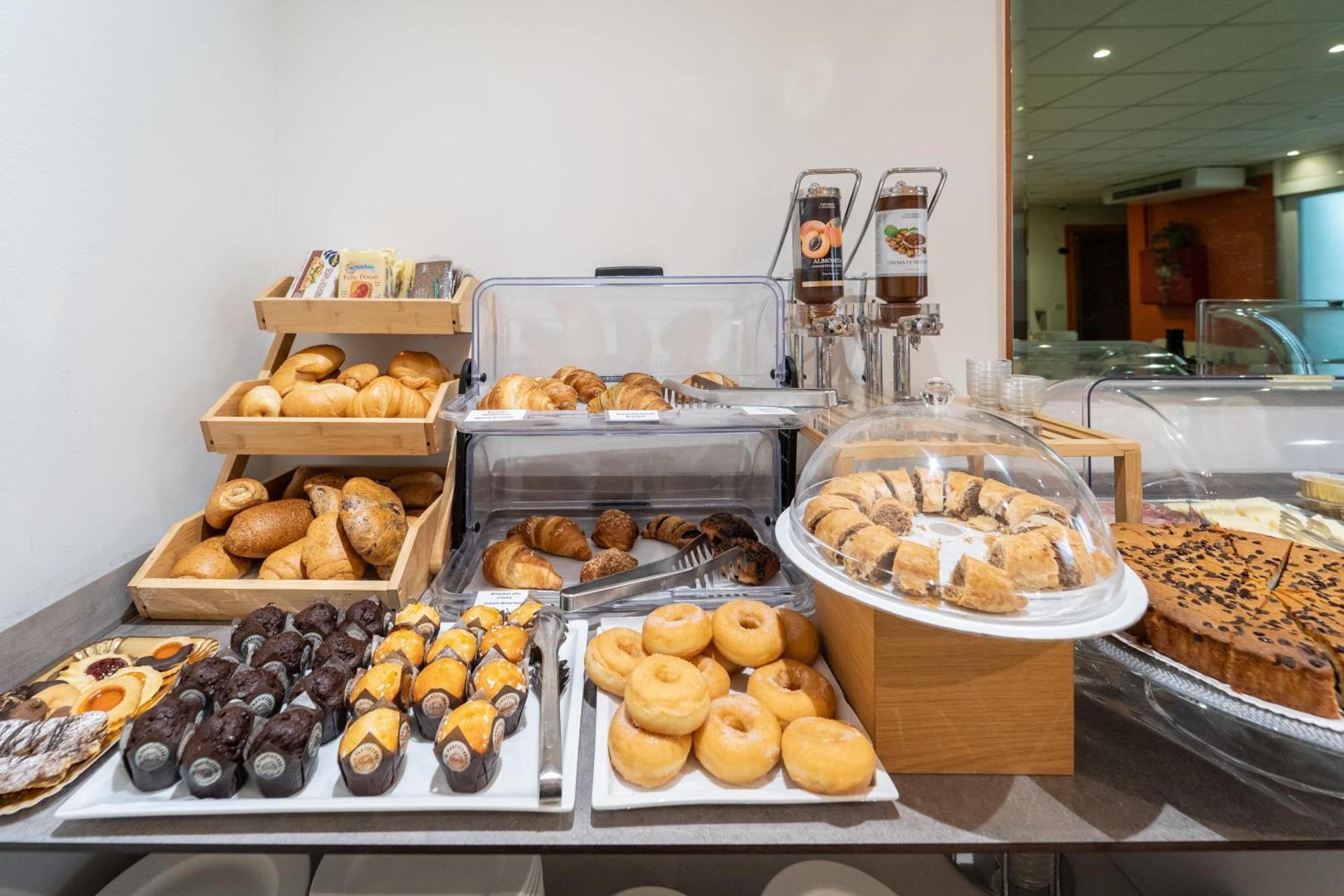 Hotel Italia Trieste Ngoại thất bức ảnh