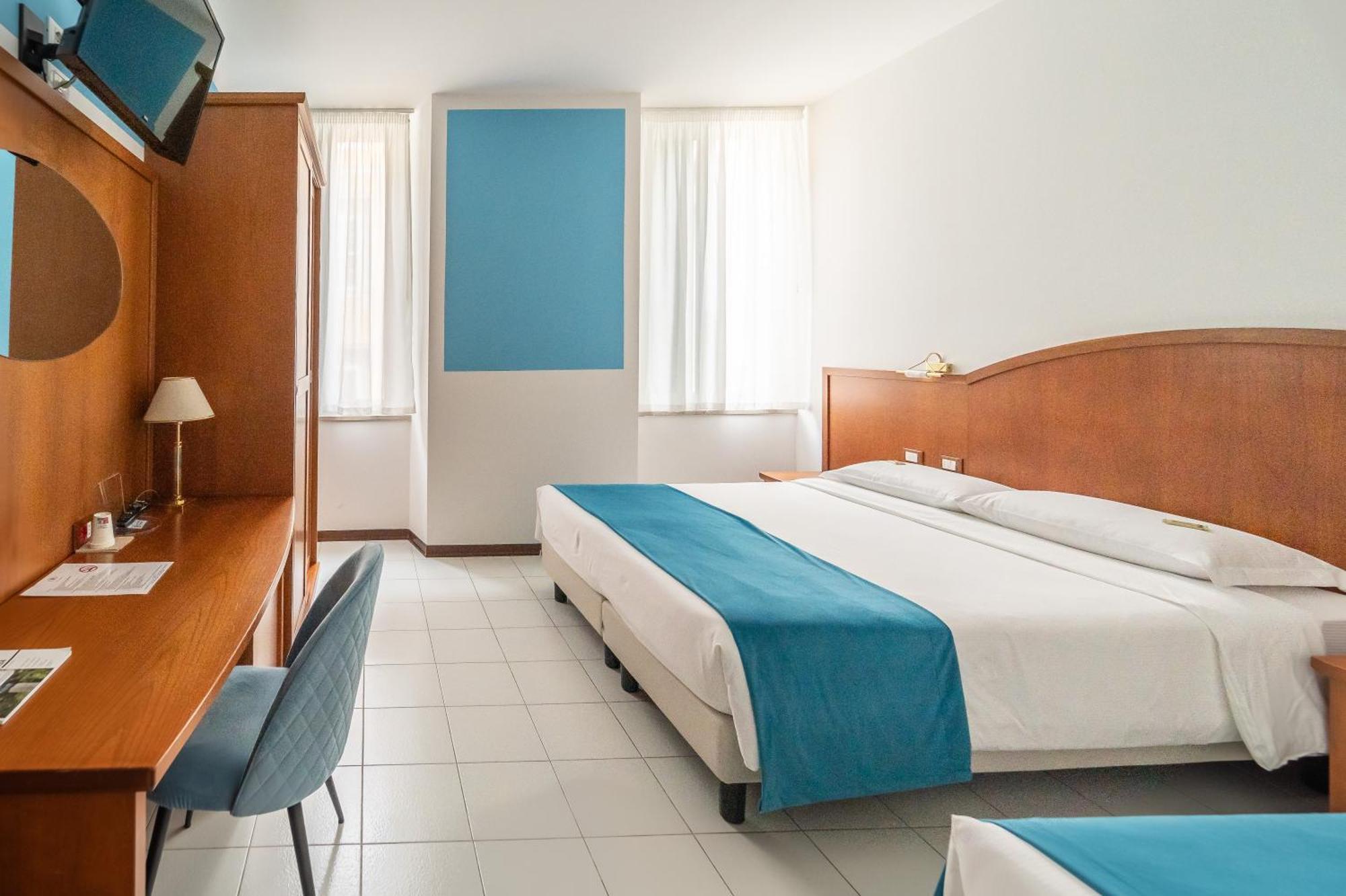 Hotel Italia Trieste Ngoại thất bức ảnh